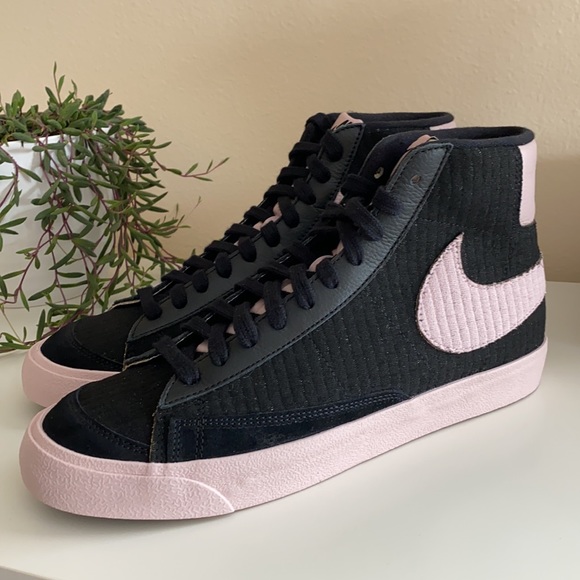 New custom nike blazer mid sneakers - Picture 2 of 7